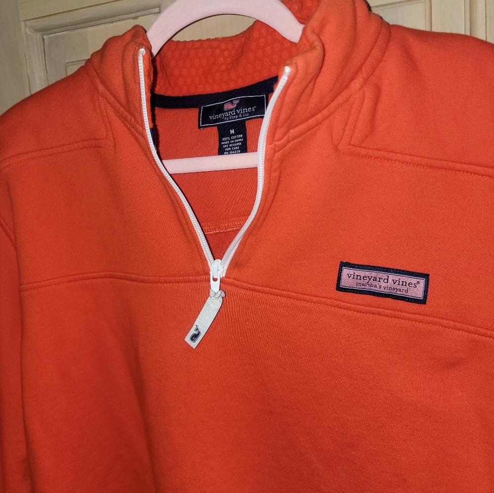 Mens Sz M Vineyard Vines Bright Orange 1/4 Zip Sweatshirt White Trim - Picture 8 of 11